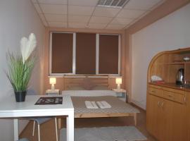 Foto do Hotel: Hostel & Apartments Zloty Feniks