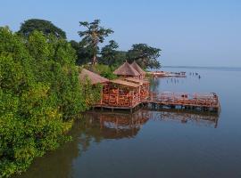 A picture of the hotel: Bintang Bolong Lodge