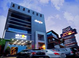 Hotel Wilton, ξενοδοχείο σε Sultan Bathery