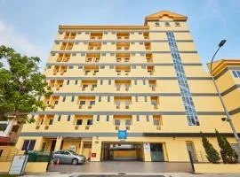 ibis budget Singapore Crystal