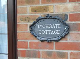 A picture of the hotel: LYCHGATE COTTAGE