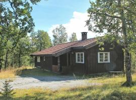 A picture of the hotel: Three-Bedroom Holiday home in Nesbyen