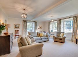 A picture of the hotel: Holiday Home Ingleby