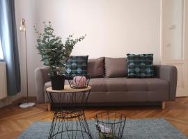 ホテル写真: NEW Central located Apartment