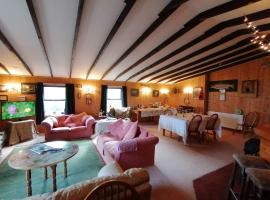 Scorrabrae Orphir Mainland Orkney South Shore Retreat, ξενοδοχείο σε Orphir