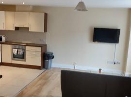 Gambaran Hotel: New 3 Bed Apartment in Shannon town. NO SMOKING