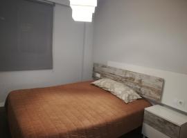 A picture of the hotel: HABITACION EN ALAQUAS A 5KM DE VAENCIA CAPITAL SPAIN