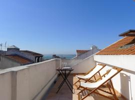 Fotos de Hotel: Portuguese Living Barroca Terrace Apartment