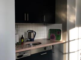 รูปภาพของโรงแรม: Wohnung 2-3 Personen, zentral privates Gebäude