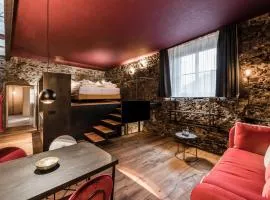 Flurin Suites