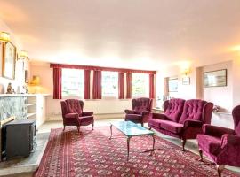 Hotel Photo: House with 5 bedrooms in Eyrecourt with enclosed garden and WiFi