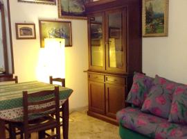 Hotel Photo: Apartment with 2 bedrooms in Palermo with balcony and WiFi 13 km from the beach