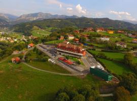 Хотел снимка: Hotel Restaurante Canzana