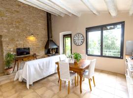 Hotel Photo: Holiday home Veinat de Bavia - 2