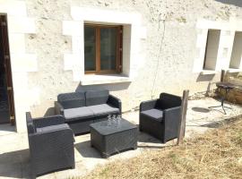 Hotel Foto: Holiday home 37530 Souvigny-de-Touraine, France