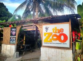 होटल की एक तस्वीर: The Zoo Backpacker's Shelter