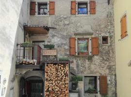 Hotel Photo: Roggia 10