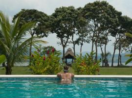 Maloca Inn、Sauceのホテル