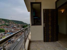 होटल की एक तस्वीर: 2BHK Scenic View Stay near Raja Park, Jaipur