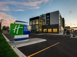 Holiday Inn Express - Lethbridge Southeast by IHG