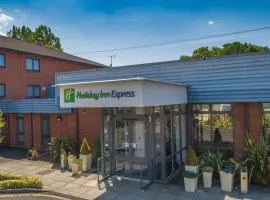 Holiday Inn Express Preston South by IHG