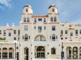 Tropicals of Palm Beach, hotel in Palm Beach