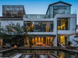 Ting Jian Empty Yard Pastoral Design Residential Dali Shop