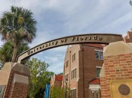 Holiday Inn Express & Suites Ocala by IHG