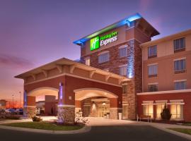 Hotel Photo: Holiday Inn Express & Suites Overland Park, an IHG Hotel