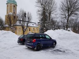 Фотографія готелю: Apartman Náměstí