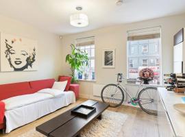 Hotel fotoğraf: Beautiful Two Bedroom Apartment nr Primrose Hill