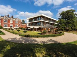 Wivenhoe House Hotel, hotel v destinaci Colchester