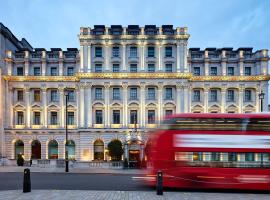 होटल की एक तस्वीर: Sofitel London St James