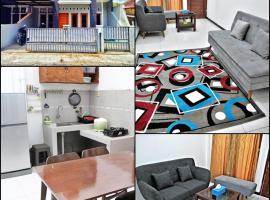 Hotel kuvat: Kenanga Homestay Wonocatur