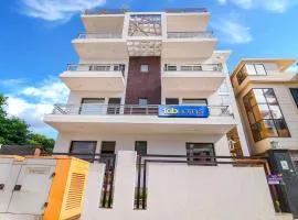 FabHotel Gazelle Studios