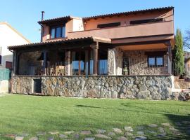 Hotel Photo: Casa Rural Los 3 Panetes