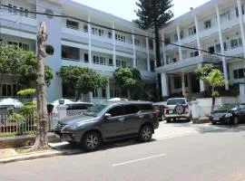 Lam Son Hotel