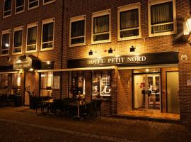 A picture of the hotel: Hotel Petit Nord