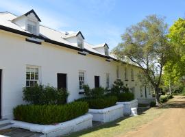 A picture of the hotel: Lythgo's Row Colonial Cottages