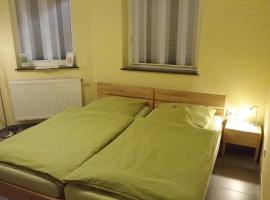 Hotel fotoğraf: Pension Wauri , Gästezimmer