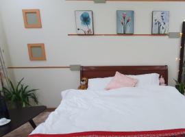 Gambaran Hotel: Cozy studio, West lakeview, Boutique, Couple getaway