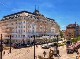 酒店照片: Radisson Blu Carlton Hotel, Bratislava
