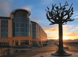 Hotel fotoğraf: Radisson Blu Waterfront Hotel, Jersey