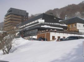 Gergovia, hotel in Super Besse