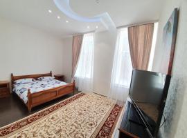 Foto di Hotel: Bodoni Lux Apartments 2-rooms UltraCentral in the heart of Chisinau
