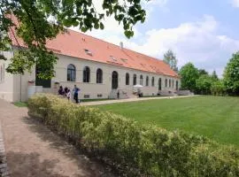 Kavaliershaus Schloß Blücher am Finckenersee