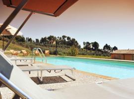 酒店照片: Corte Franceschini Apartment Sleeps 6 with Pool and WiFi