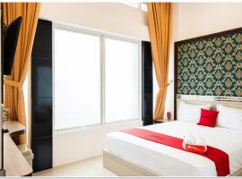 صور الفندق: RedDoorz Plus @ Centrium Katamso Medan