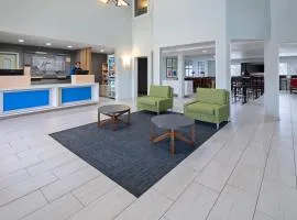 Holiday Inn Express & Suites Watsonville by IHG