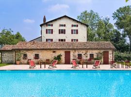 Hotel foto: Bastia Villa Sleeps 14 Pool Air Con WiFi